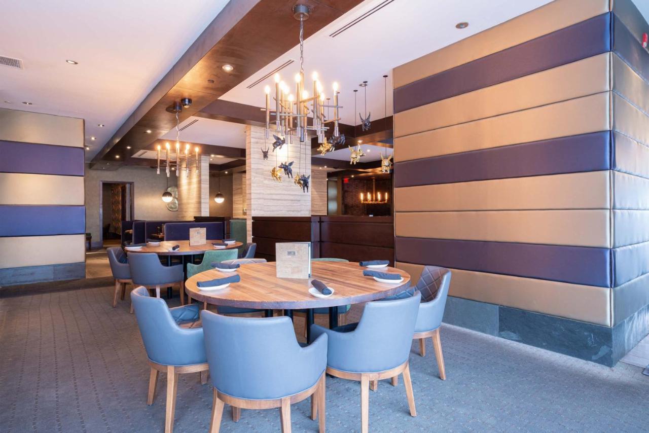 Sandman Hotel Edmonton West Eksteriør billede