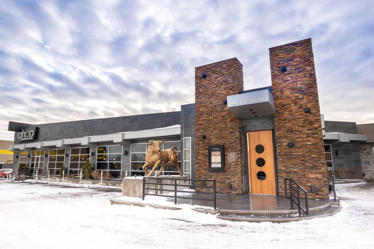 Sandman Hotel Edmonton West Eksteriør billede